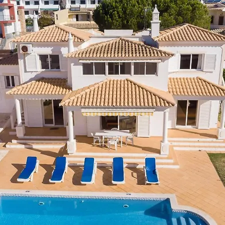 Gui Villa *
