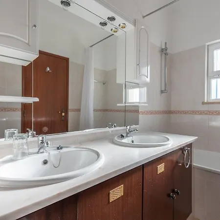 וילה Gui אלבופיירה